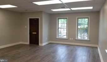 7361 MCWHORTER Pl 310, Annandale, VA 22003