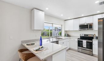 6521 BIMINI Ct, Apollo Beach, FL 33572