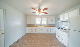 1044 W Taber Rd, Blackfoot, ID 83221