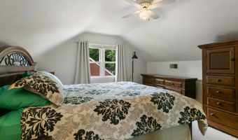 117 W WAYNE Ave, Aldan, PA 19018