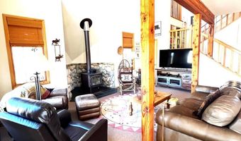 1225 Country Ln, Lamoille, NV 89828