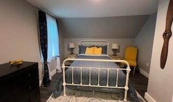 48 Sixteenth St, Bangor, ME 04401