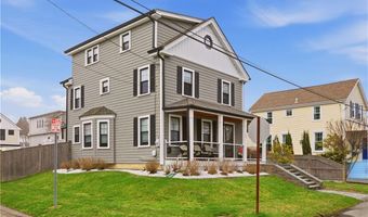 23 Clinton St, Newport, RI 02840