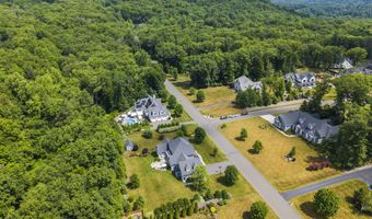 89 Alpine Dr, Burlington, CT 06013