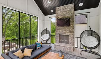 25046 Greyhawk Dr, Adel, IA 50003