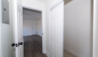 2237 FARRINGTON Ave 06-204, Alexandria, VA 22303