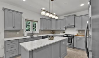 59 White Oak Ln, Aberdeen, NJ 07747