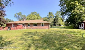 13 Birk St, Acra, NY 12405