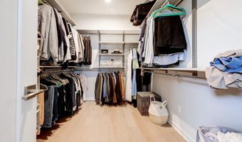 43414 GRANDMOORE St, Ashburn, VA 20148