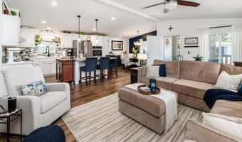 5127 Don Miguel Dr, Carlsbad, CA 92010