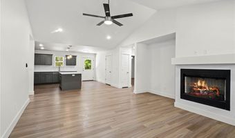 11 Orleton Ln, Bella Vista, AR 72715