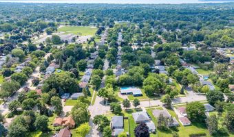 2207 S GREENVIEW St, Appleton, WI 54915