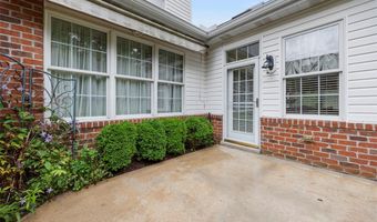 402 Providence Ct, Adams Twp., PA 16059