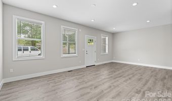 128 Rock Hill Rd, Asheville, NC 28803