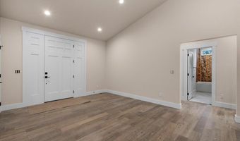 10233 Bunco Rd, Athol, ID 83801
