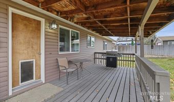 621 E Easy St, Caldwell, ID 83605