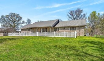 775 E 505th Rd, Aldrich, MO 65601