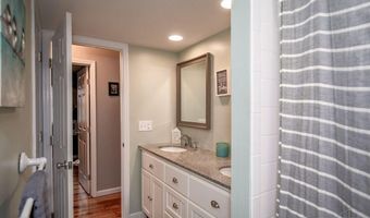 1439 Verdale Dr, Anderson Twp., OH 45230