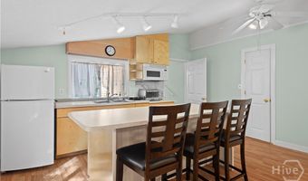 157 Ole Oak Rd, Allenhurst, GA 31301