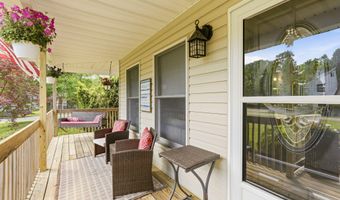482 Clifton Ave, Bayville, NJ 08721
