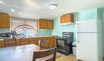 11 Belmont Cir, Danbury, CT 06810