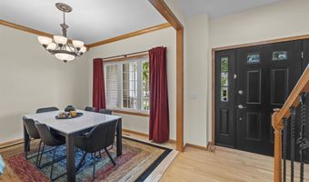 5713 Rosslare Ln, Fitchburg, WI 53711