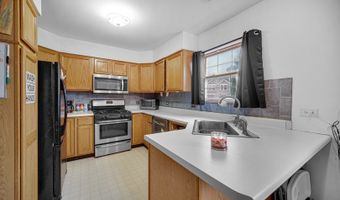 763 Highview Ct, Antioch, IL 60002