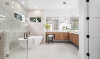 100 Glenbrook Ct, Atlantis, FL 33462