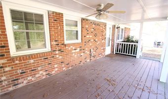 819 James St, Apex, NC 27502