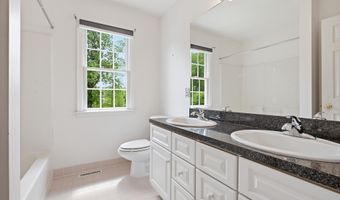 206 VERNET Dr, Hockessin, DE 19707