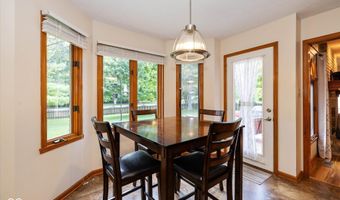 612 Shakespeare Dr, Avon, IN 46123