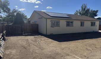 217 7th St, Fernley, NV 89408