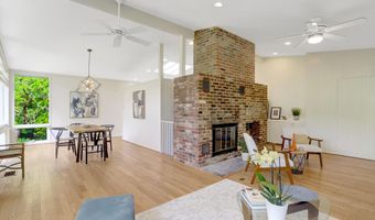 7413 REBECCA Dr, Alexandria, VA 22307
