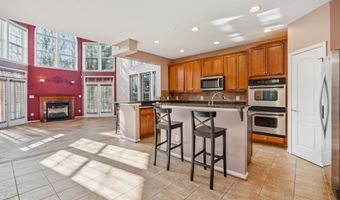 21590 MERION St, Ashburn, VA 20147