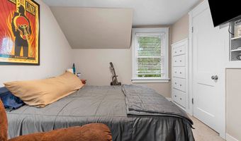 219 E HANCOCK St, Appleton, WI 54911