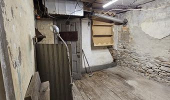 444 E 8th St, Baxter Springs, KS 66713