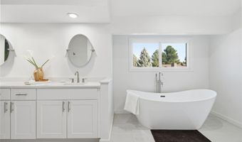 4823 S Crystal St, Aurora, CO 80015