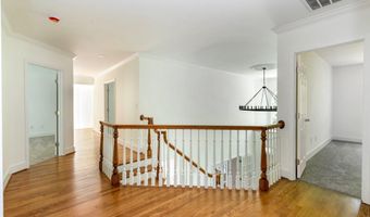 7009 PERSIMMON TREE Rd, Bethesda, MD 20817