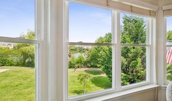20594 CORNSTALK Ter 201, Ashburn, VA 20147