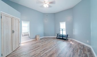 311 S Guegnon St, Abbeville, LA 70510
