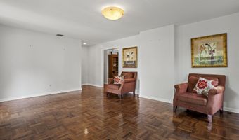487 Oaklawn Pl, Biloxi, MS 39530