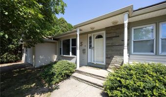 5 W View Ave, North Providence, RI 02911