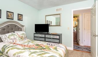 2933 Gilligan Ave, Cincinnati, OH 45233