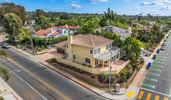 1107 Las Flores Dr, Carlsbad, CA 92008