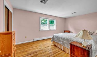 14 3 Partners Rd, Danbury, CT 06811