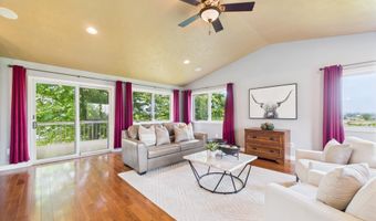 513 N Crestview Cir, Brandon, SD 57005