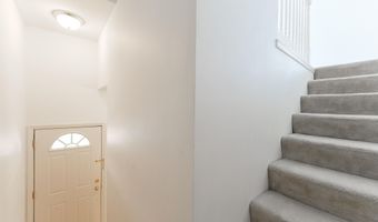 2889 Barclay Way, Ann Arbor, MI 48105