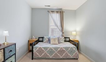 181 E REED Ave 304, Alexandria, VA 22305