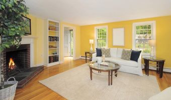 6 Hosmer St, Acton, MA 01720