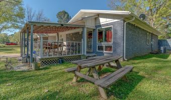 701 N Main St, Bald Knob, AR 72010